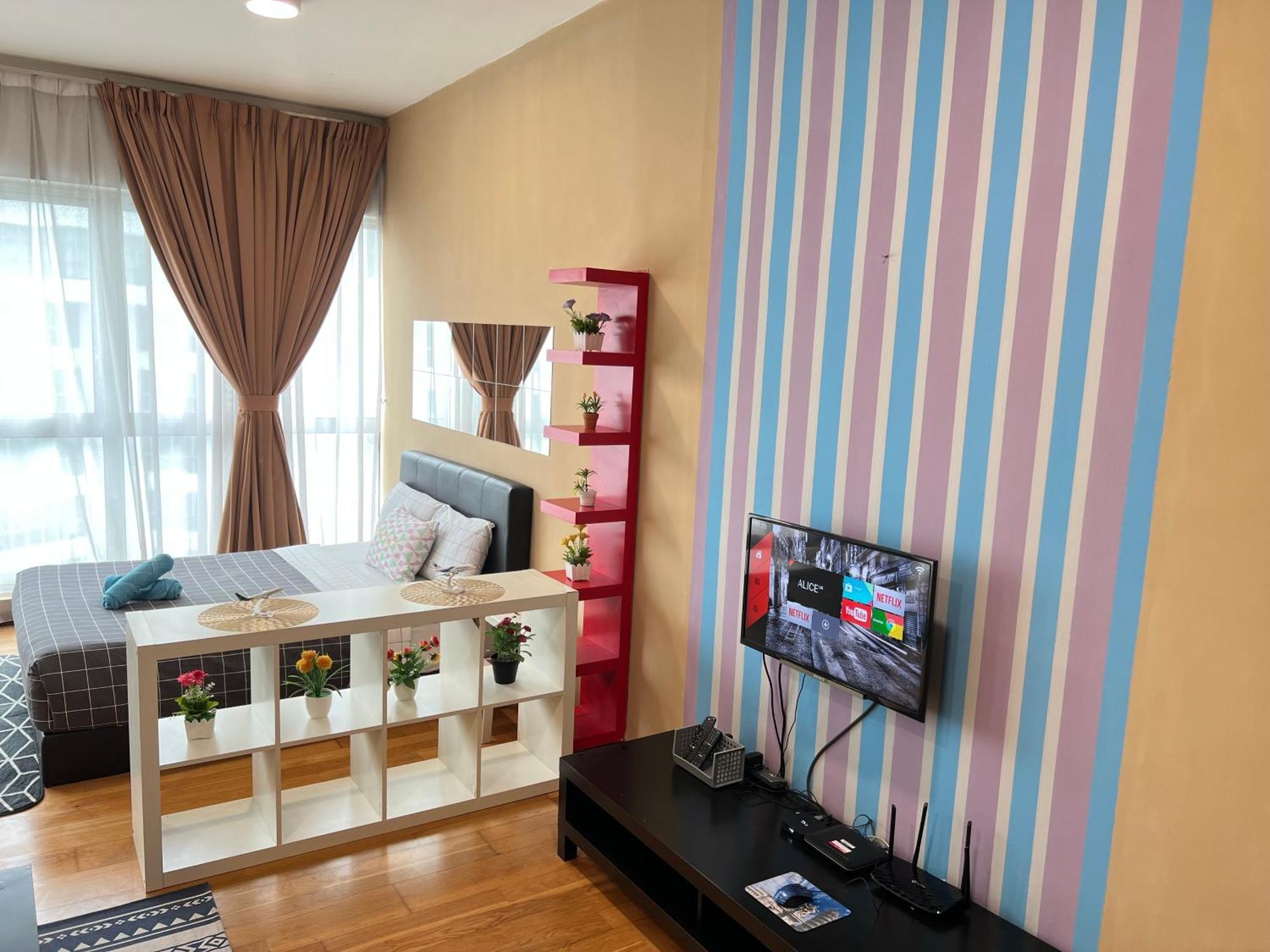 Regalia Service Suites Klcc Skypool Kuala Lumpur Exterior foto