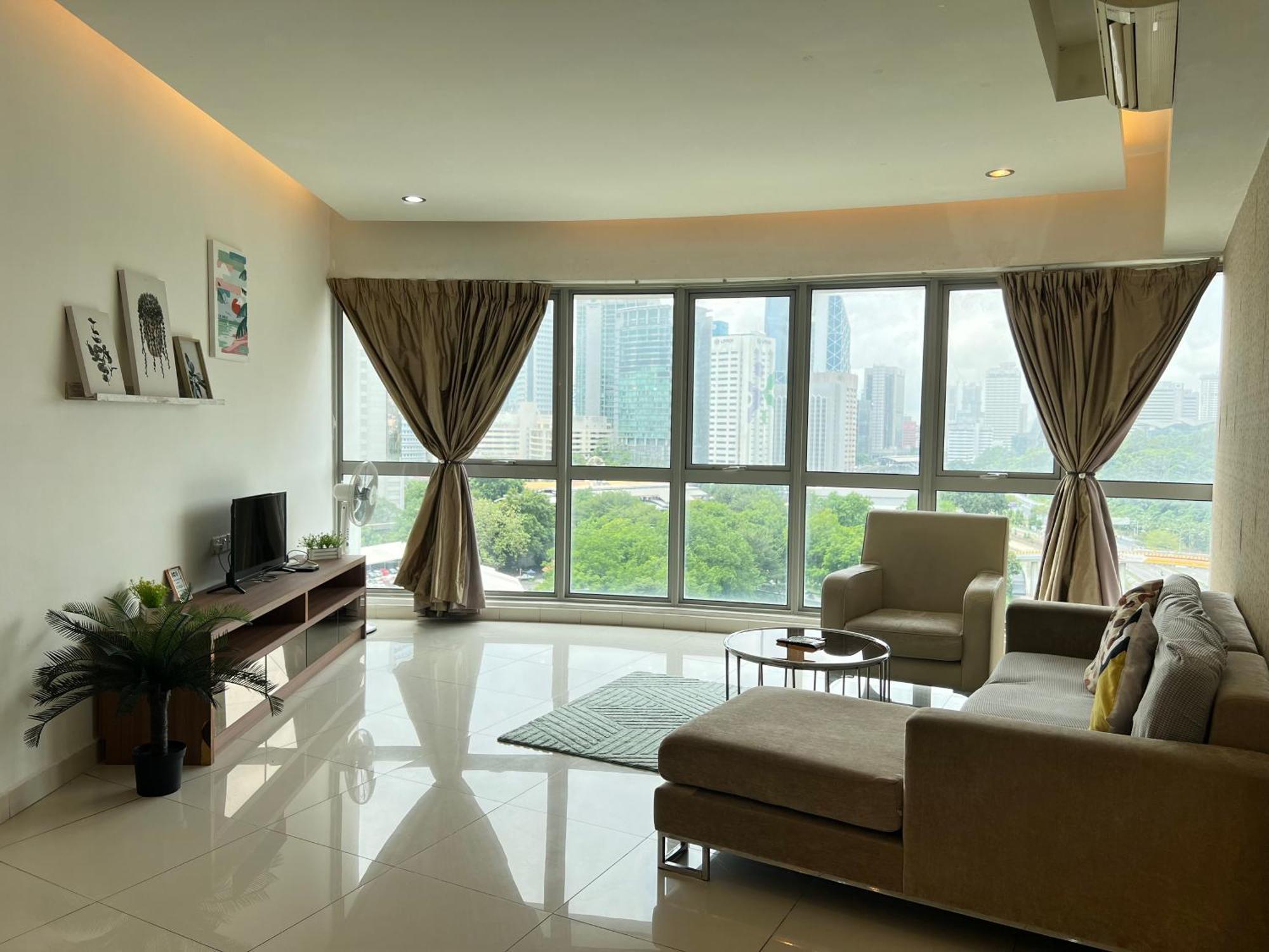 Regalia Service Suites Klcc Skypool Kuala Lumpur Exterior foto