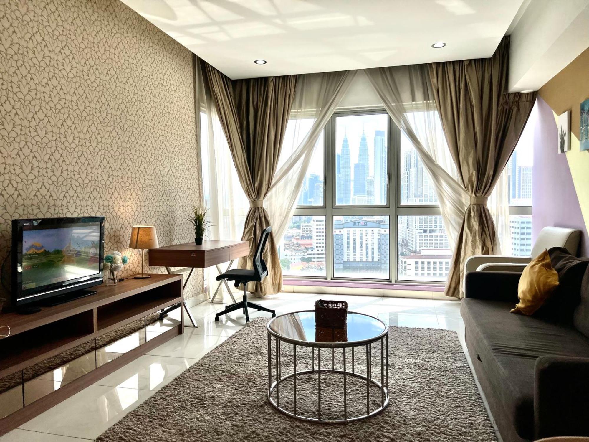 Regalia Service Suites Klcc Skypool Kuala Lumpur Exterior foto