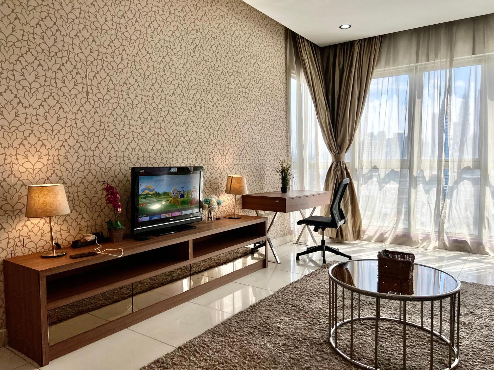 Regalia Service Suites Klcc Skypool Kuala Lumpur Exterior foto